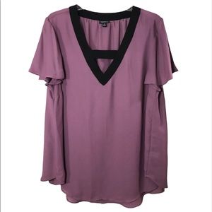 Torrid 0 (12/L) dusty lilac lavender work blouse